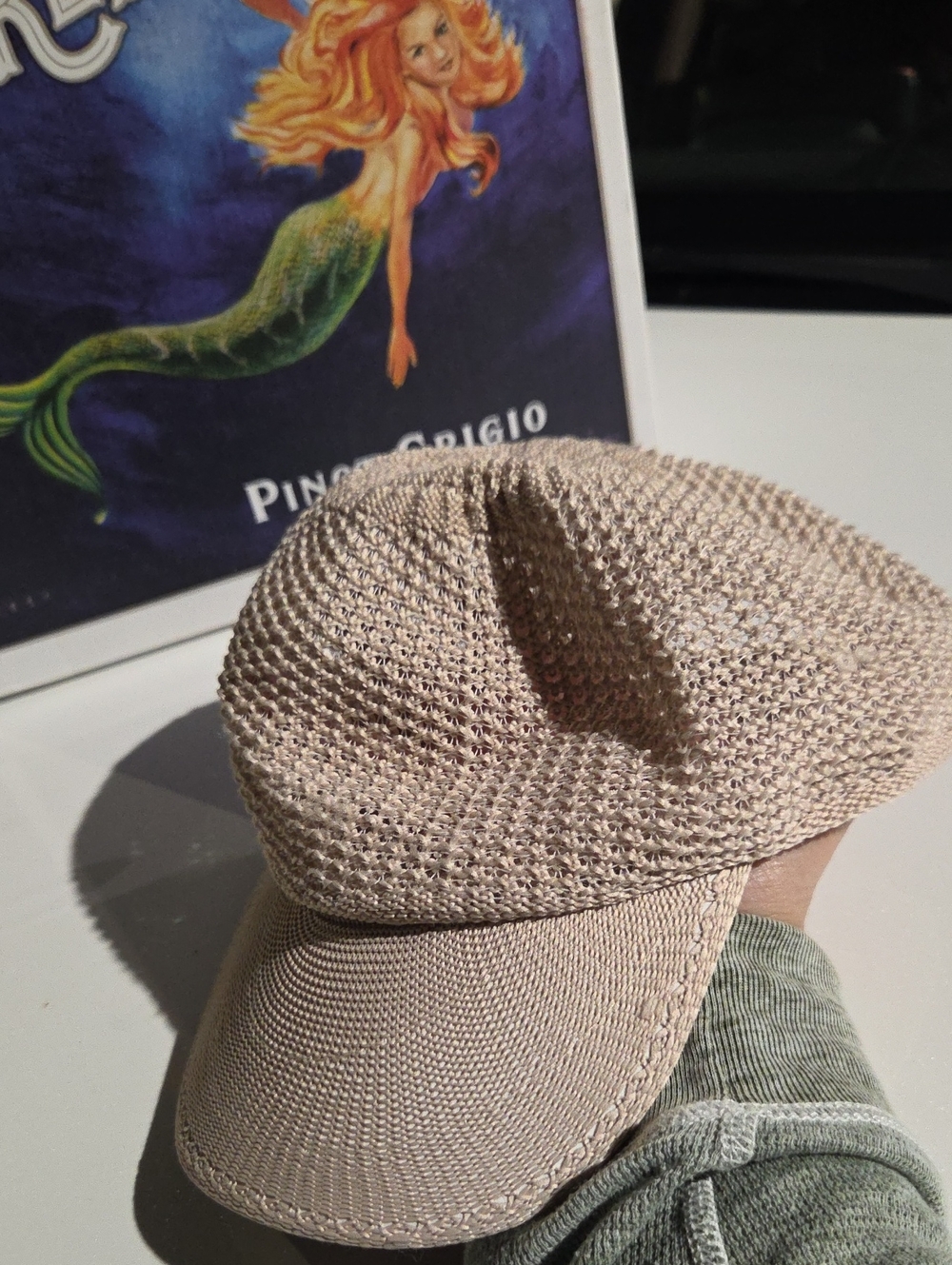 Men's Lightweight Knit Newsboy Cap in Beige